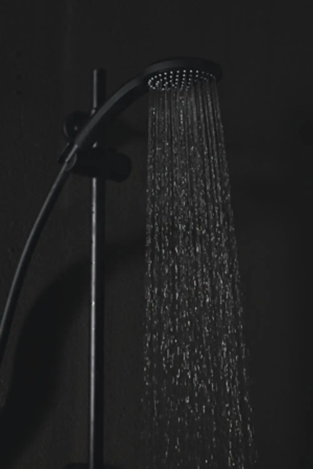 IS-Brausekombination-Idealrain-600mm-1-Funktion-Handbrause-100mm-Silk-Black-BD142XG gallery number 11